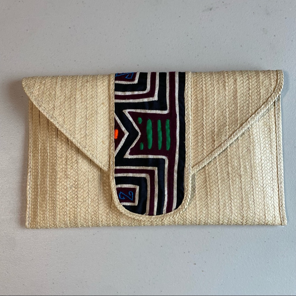 Hand made straw clutch